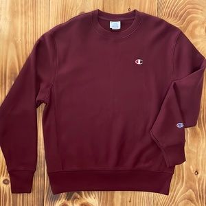 Champion reverse weave maroon crewneck c1